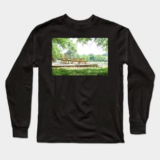 sunny day on the farm Long Sleeve T-Shirt